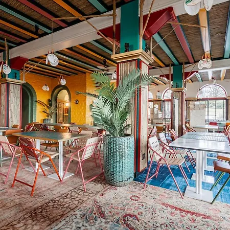 Hotel Domaine De Ronchinne - Insolites Maillen