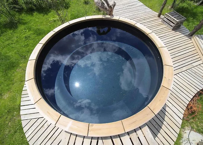 Hotel Domaine De Ronchinne - Insolites *