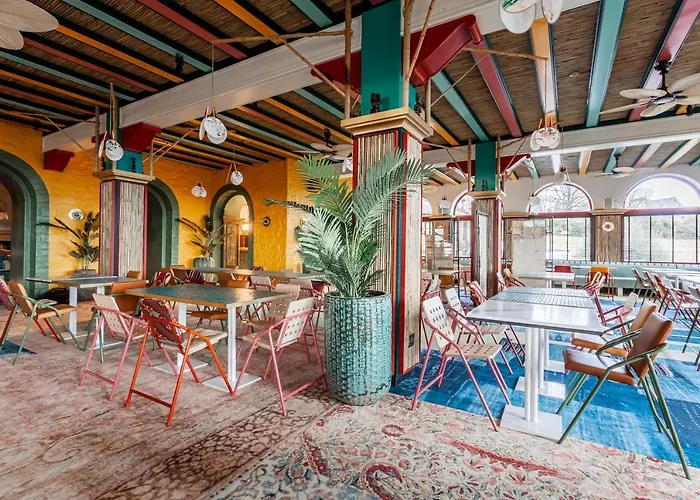 Hotel Domaine De Ronchinne - Insolites Maillen